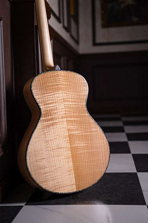 Cort Gold Passion Natural with Case - Richards Guitars Of Stratford Upon Avon
