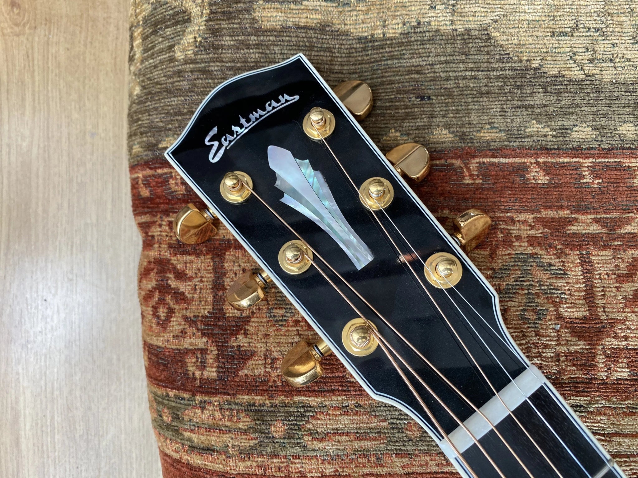 Eastman AC630 - BD (Price inc. Custom Pro Setup Package) - Richards Guitars Of Stratford Upon Avon