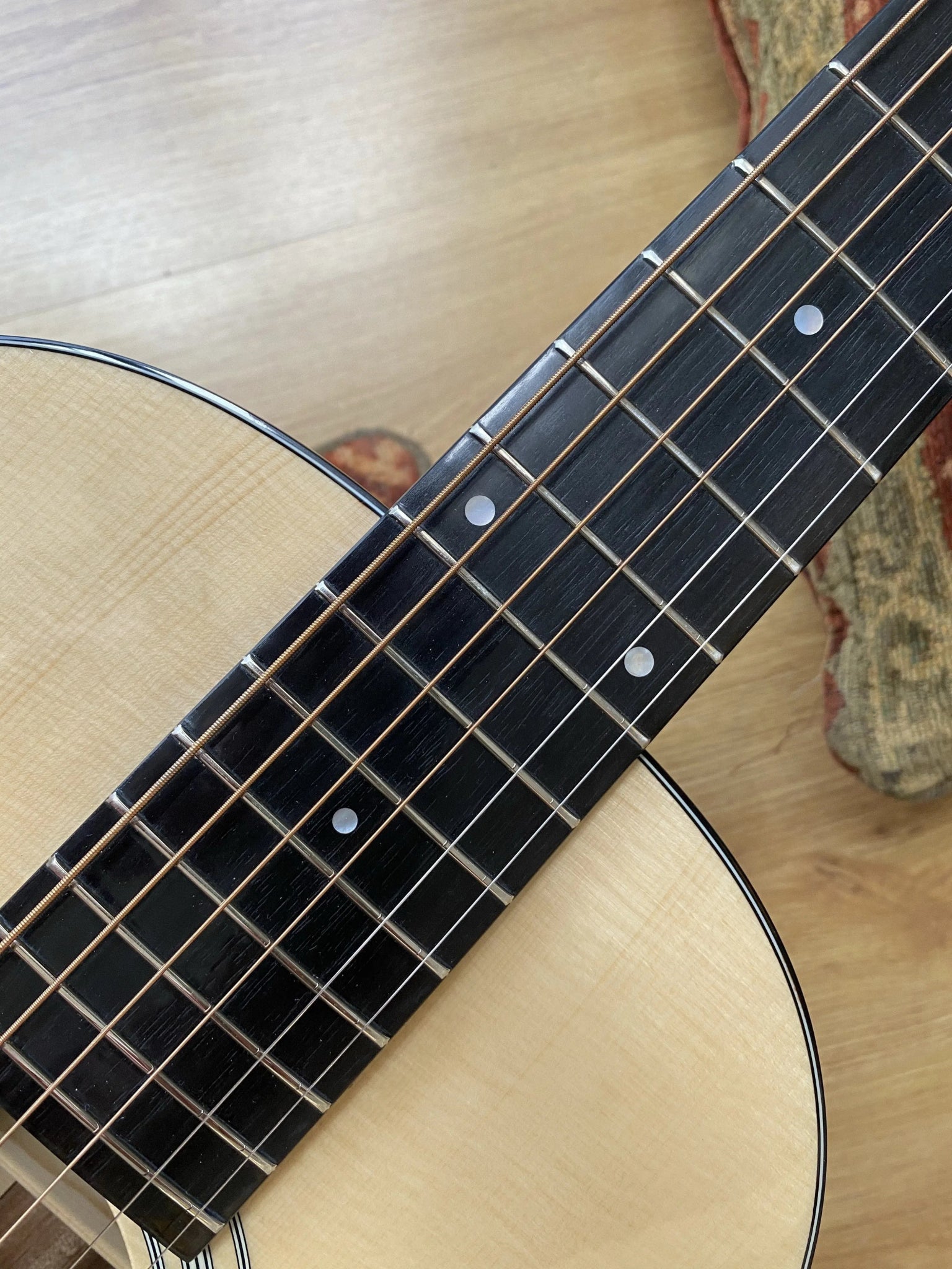 Eastman E10 OO TC Parlor Acoustic (Price inc. Custom Pro Setup Package) - Richards Guitars Of Stratford Upon Avon