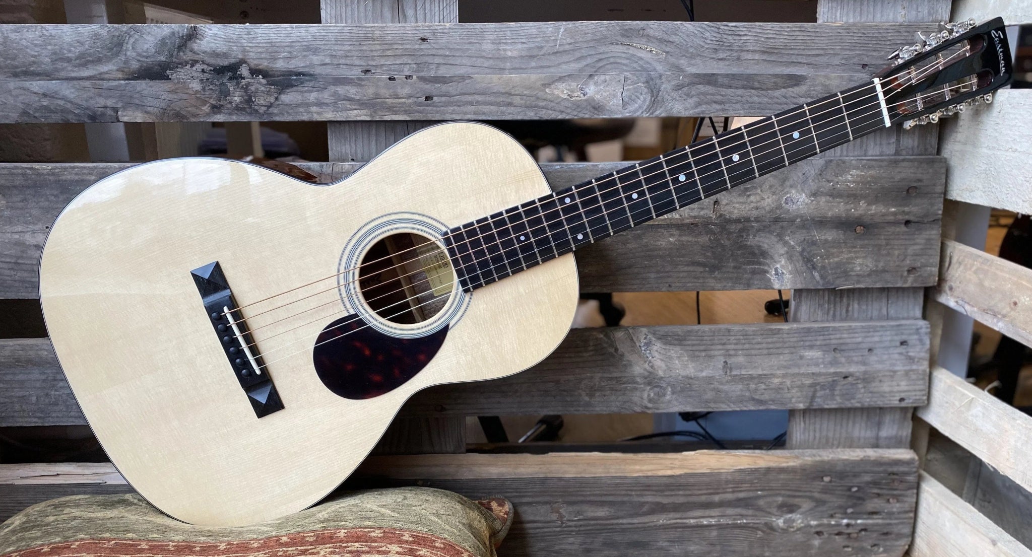 Eastman E10 OO TC Parlor Acoustic (Price inc. Custom Pro Setup Package) - Richards Guitars Of Stratford Upon Avon