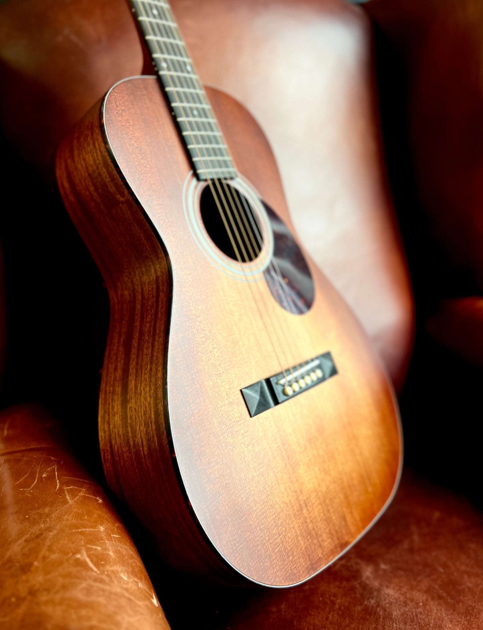 Eastman E1P Classic. Awesome Quality All Solid Parlor Guitar - Richards Guitars Of Stratford Upon Avon