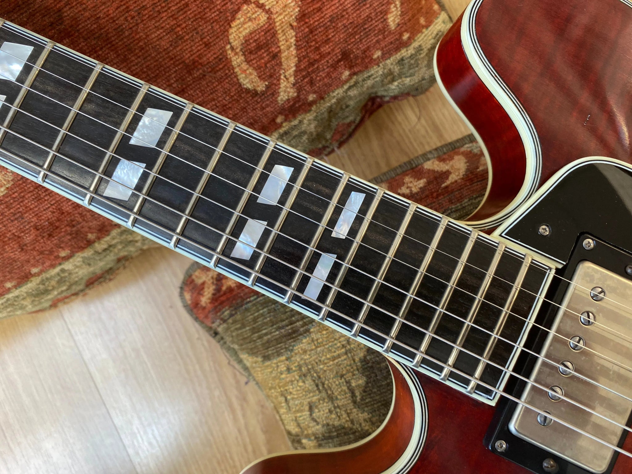 Eastman T59/v Classic (Price inc. Custom Pro Setup Package) - Richards Guitars Of Stratford Upon Avon
