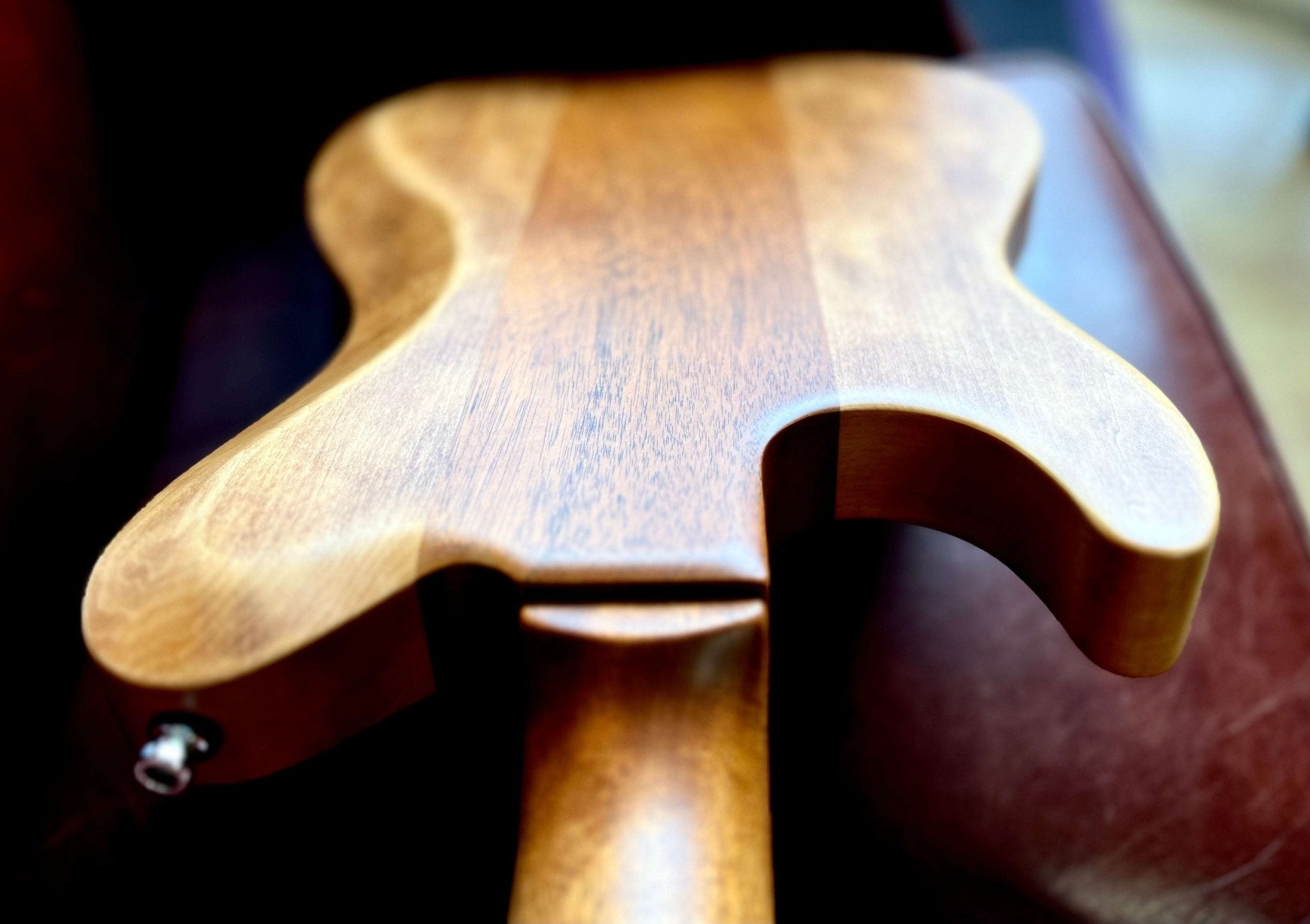 Godin Radium Electric Guitar ~ Winchester Brown RN - Richards Guitars Of Stratford Upon Avon