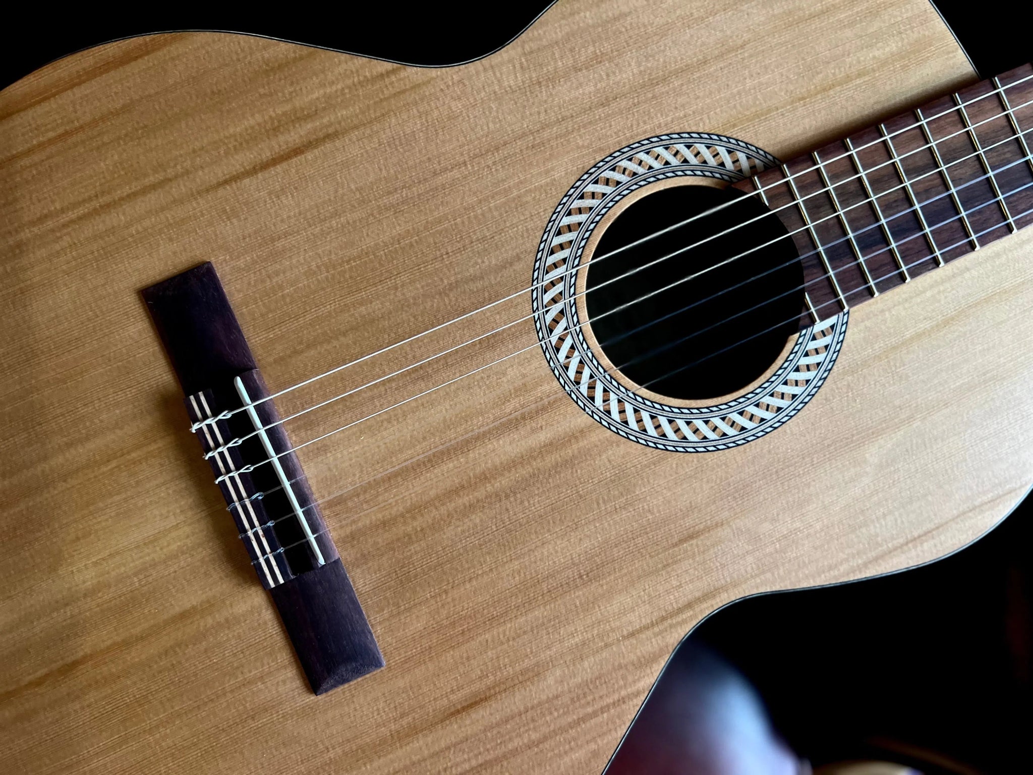Kremona S65C - OP Open Pore, Solid Red Cedar, Sapelli Veneer - Richards Guitars Of Stratford Upon Avon