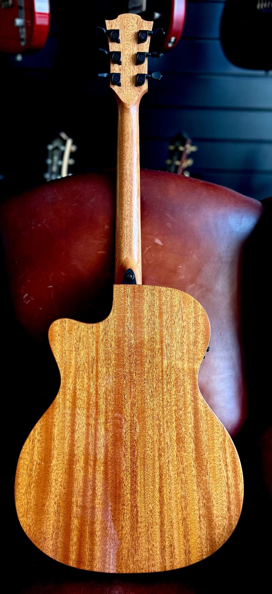 LAG TRAMONTANE 98 T98ACE AUDITORIUM, CUTAWAY, ELECTRO - Richards Guitars Of Stratford Upon Avon