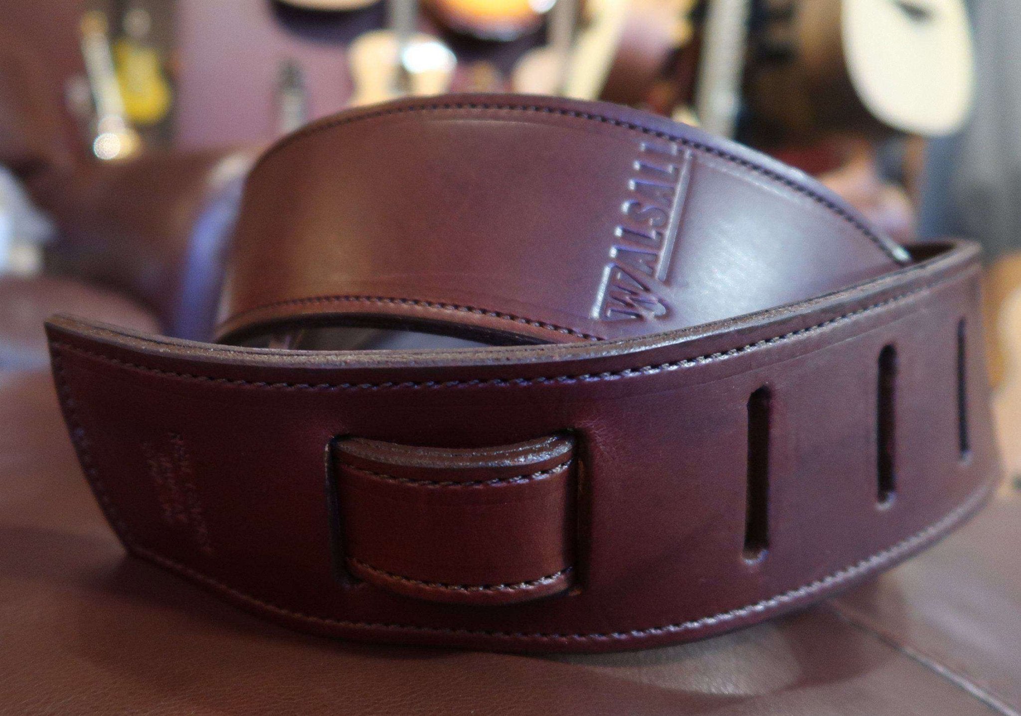 Walsall Limited Edition Italian Dakota Leather Guitar Strap - Richards Guitars Of Stratford Upon Avon
