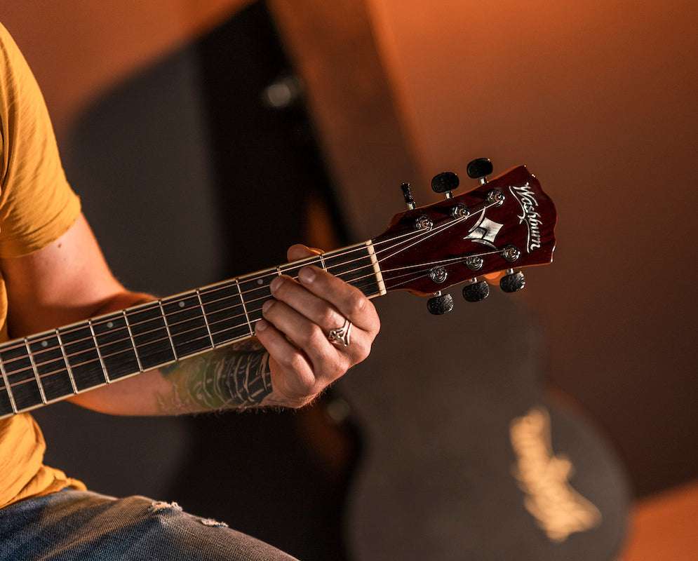Washburn AG70CE Grand Auditorium - Natural Electro Acoustic Guitar - Richards Guitars Of Stratford Upon Avon