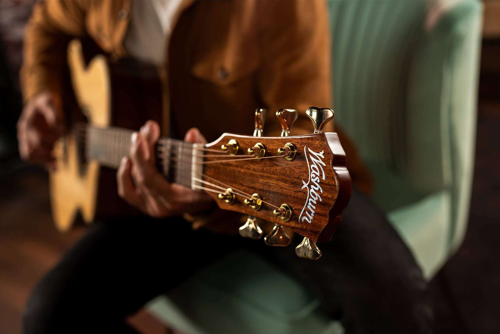 Washburn Bella Tono ALLURE SC56S - Natural Electro Acoustic Guitar - Richards Guitars Of Stratford Upon Avon
